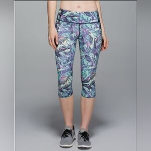 Lululemon Run: Top Speed CropIridescent Multi Size 6